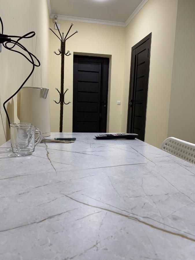Adi Hotel بيشكيك المظهر الخارجي الصورة